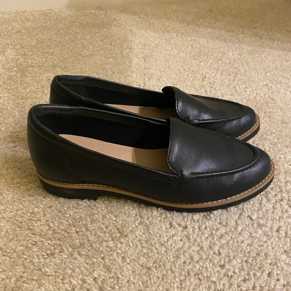 ALDO Women's Classic Black Loafers - Picture 3 of 4
